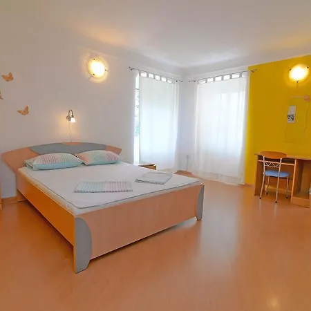 Lägenhet Alice B4 Veli Lošinj